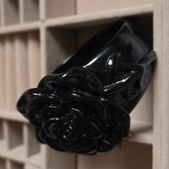 Black Rose Bracelet Bangle Chunky Oversized - Picture 5 of 14